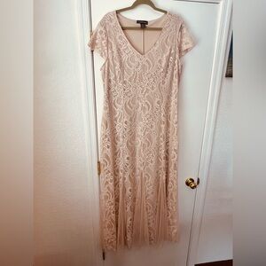 Size 2X Lace Maxi dress